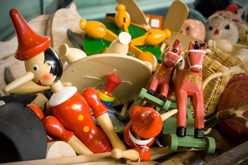 Ensuring Proper Packaging and Cardboard Disposal in Your Community